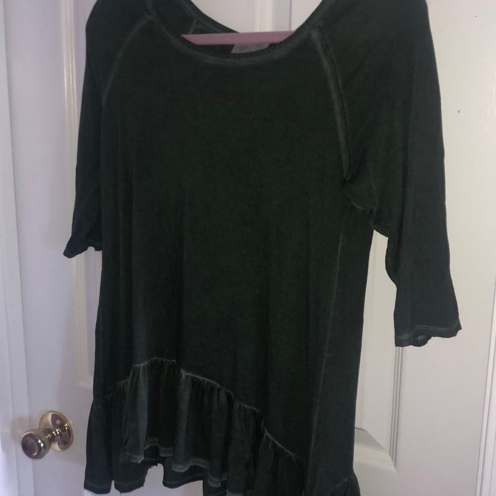 Quarter Sleeve Green Top